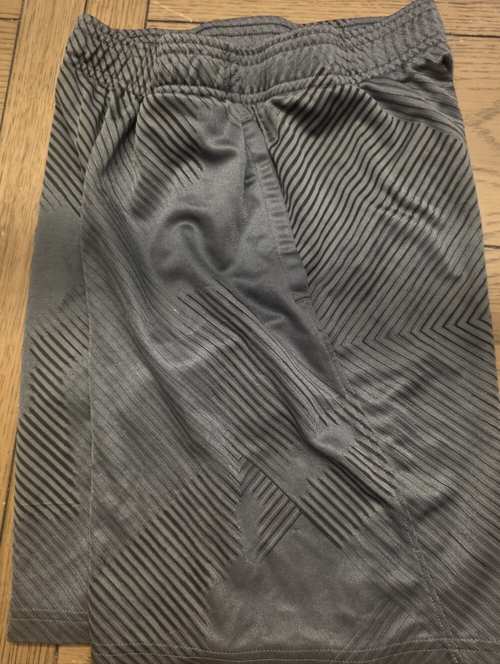Under Armour Gray YM with Diagonal Texture Shorts
